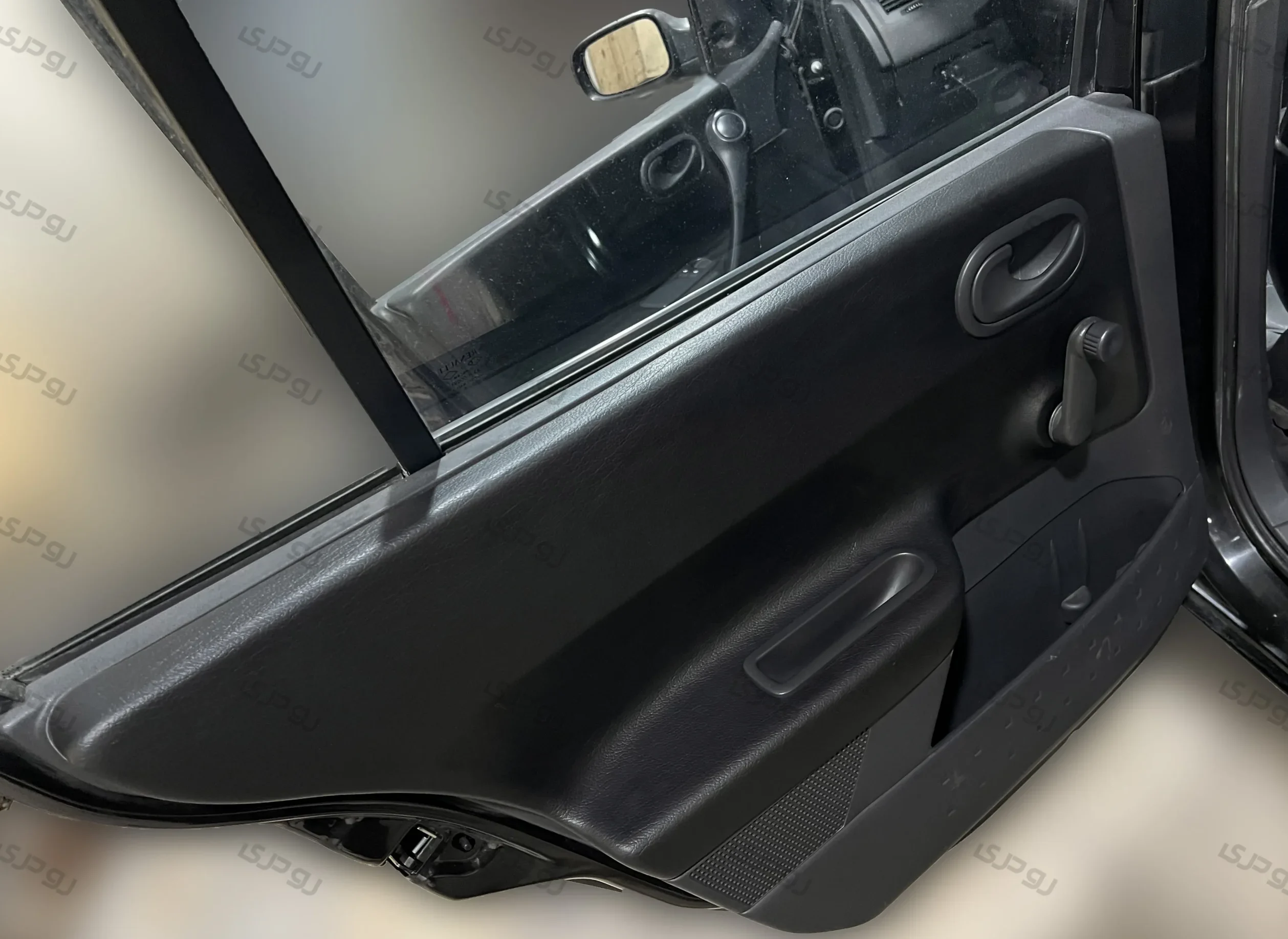 رودری مگان 1600 مشکی