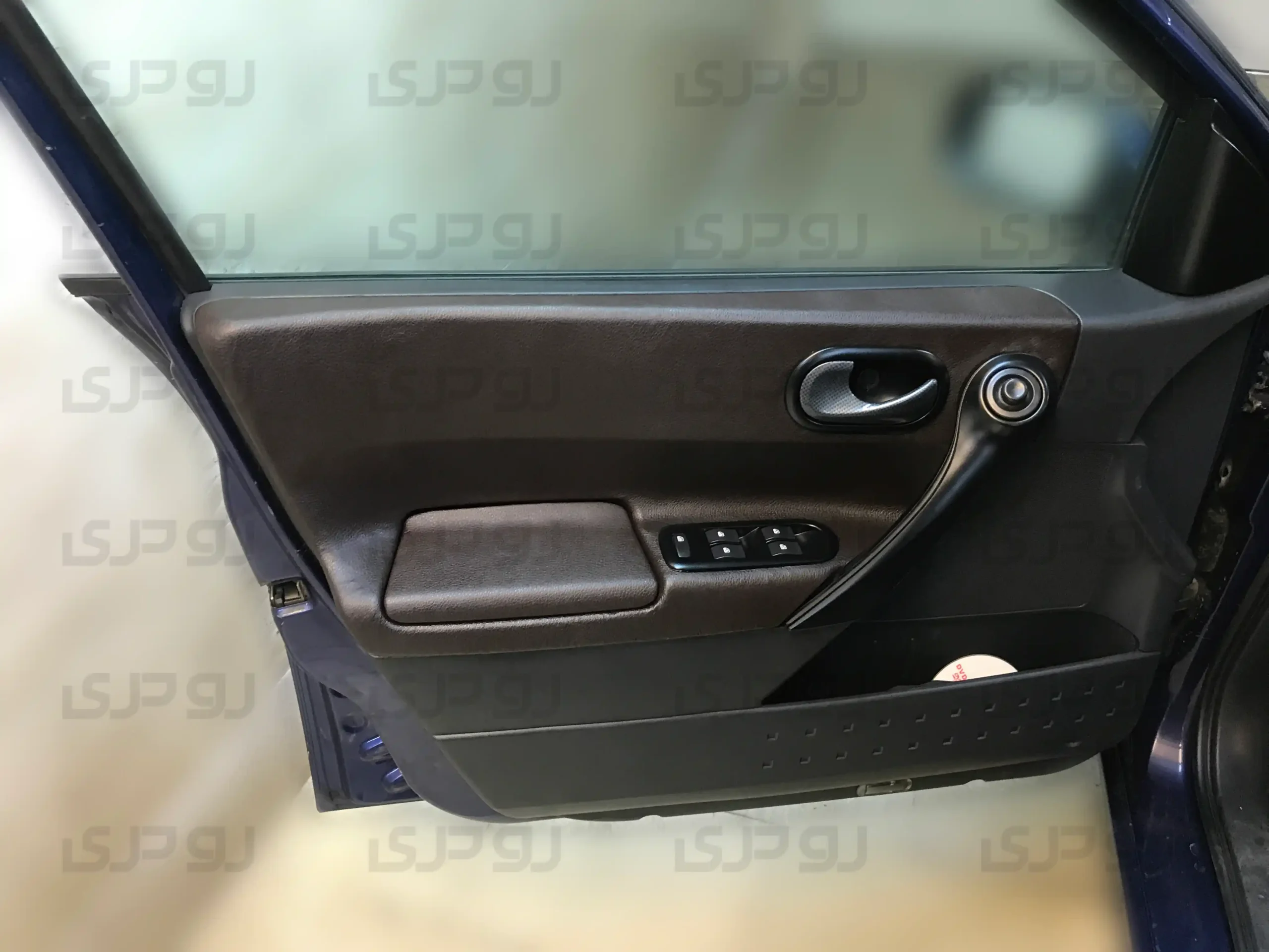 قیمت رودری مگان